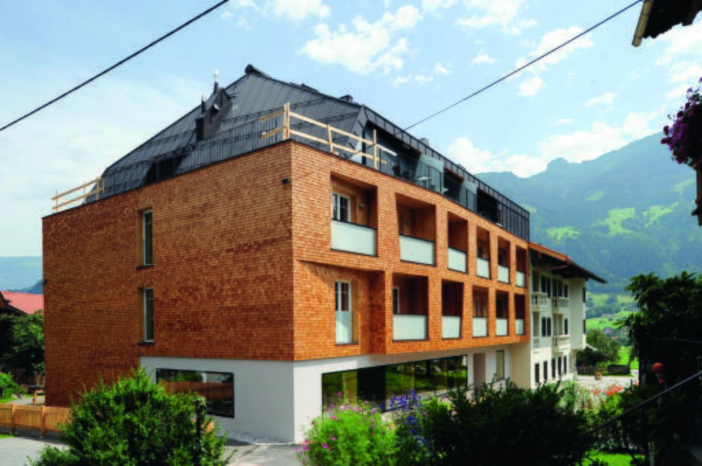 Derneuwirt Hotel Hippach Exterior photo